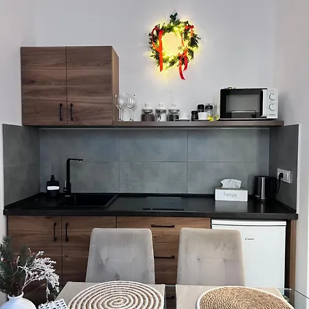 Fiesta On Franka 2br-6p Leópolis