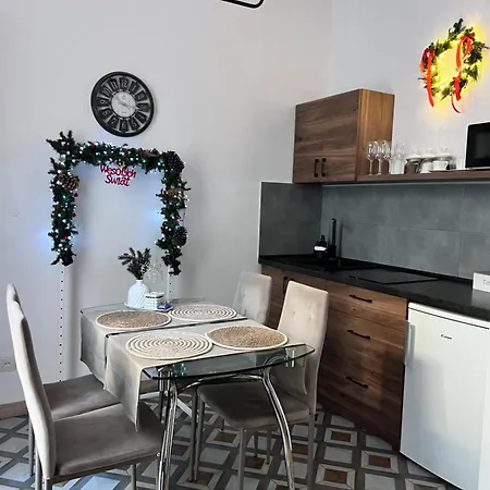 Apartamento Fiesta On Franka 2br-6p Leópolis