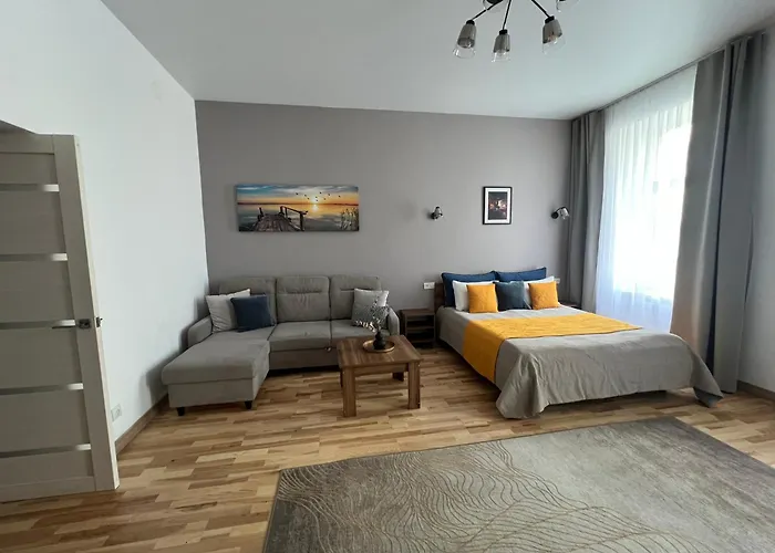 Apartament Fiesta On Franka 2br-6p Lwów
